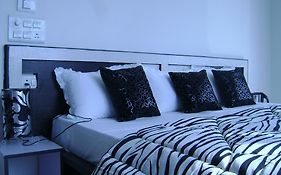 Aura Suites